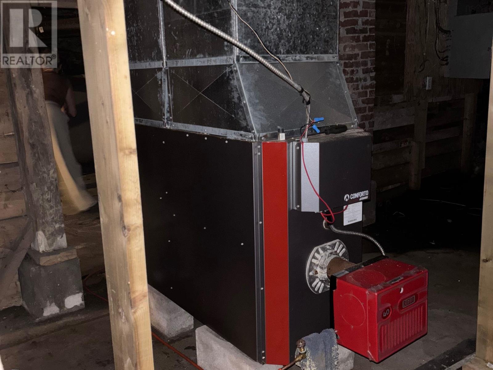 11 Kirk Street, Yarmouth, Nova Scotia  B5A 1S6 - Photo 44 - 202524074