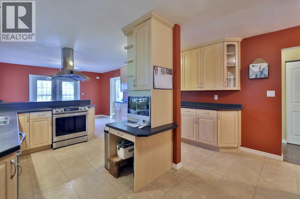 5226 52 Street, Daysland, Alberta  T0B 1A0 - Photo 2 - A2259572