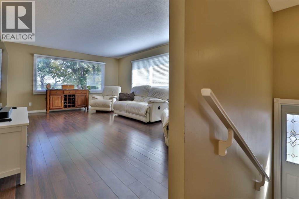 5226 52 Street, Daysland, Alberta  T0B 1A0 - Photo 11 - A2259572