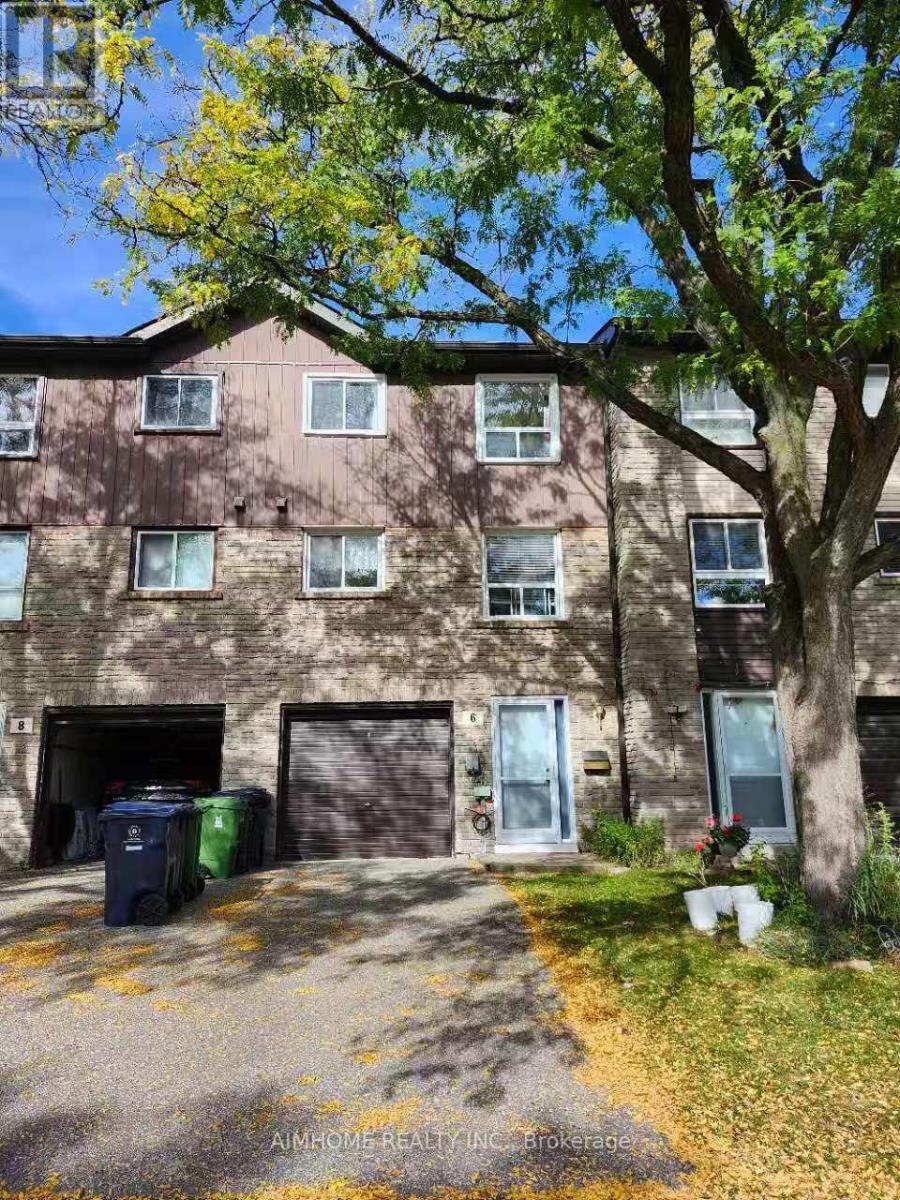 6 THUNDER GROVE, Toronto, Ontario