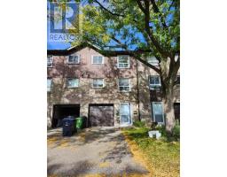 6 THUNDER GROVE, Toronto, Ontario