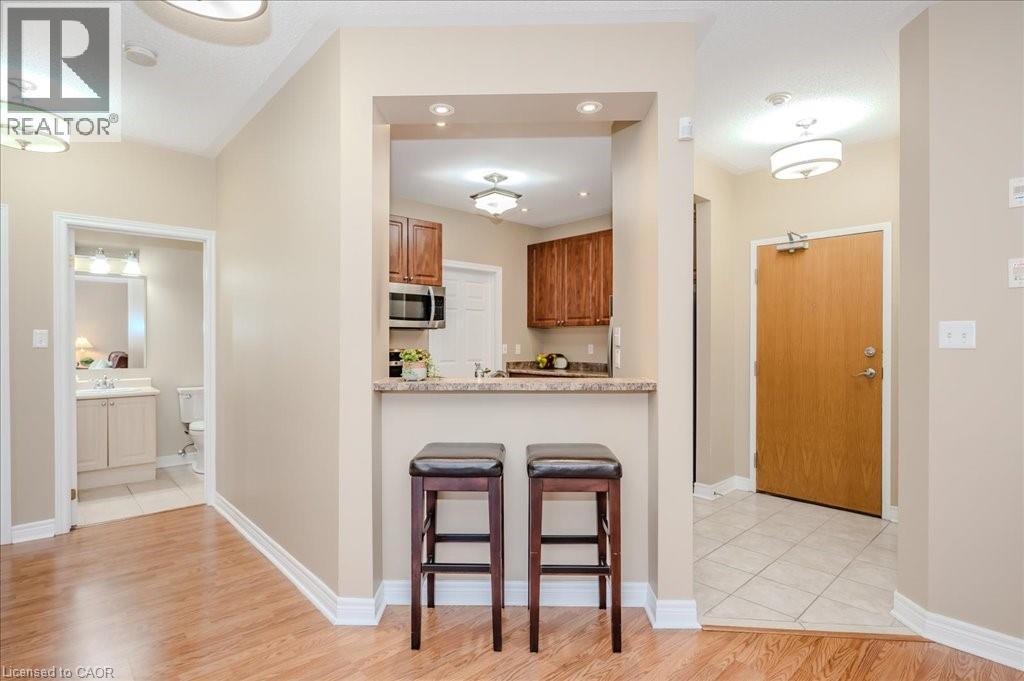 443 Centennial Forest Drive Unit# 105, Milton, Ontario  L9T 6A1 - Photo 11 - 40709365