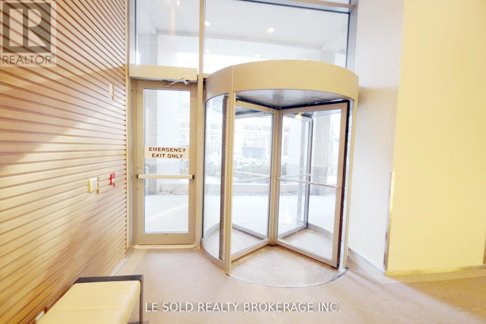 1502 Rm - 2191 Yonge Street, Toronto, Ontario  M4S 3H8 - Photo 4 - C12470937
