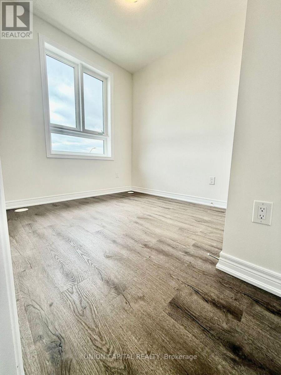 22 Robert Eaton Avenue, Markham, Ontario  L3S 0G3 - Photo 14 - N12470932