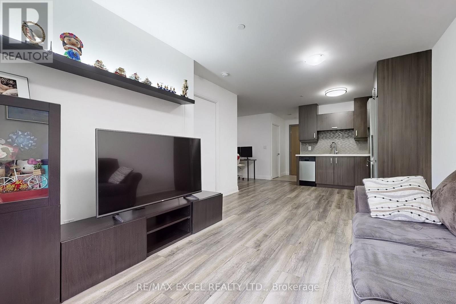 207 - 18 Uptown Drive, Markham, Ontario  L3R 5M5 - Photo 12 - N12470940