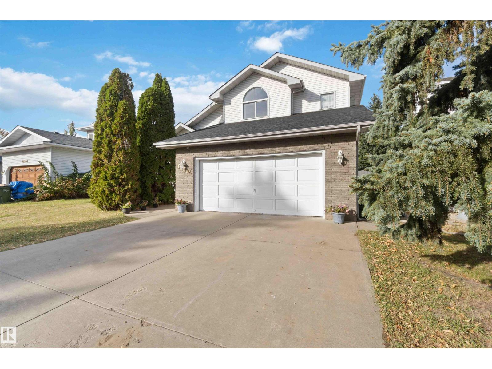 18204 61 Av Nw, Edmonton, Alberta  T6M 1T5 - Photo 2 - E4462759