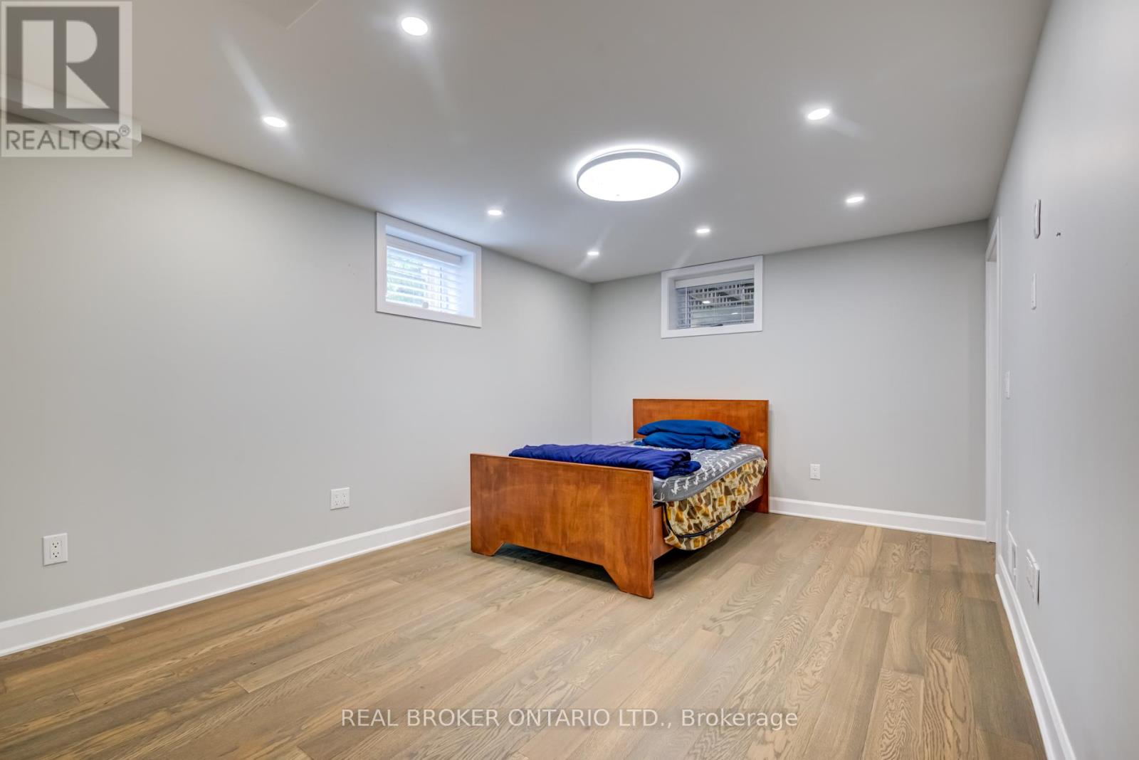 Lower - 186 Jeffrey Avenue, Halton Hills, Ontario  L7J 1V7 - Photo 14 - W12470938