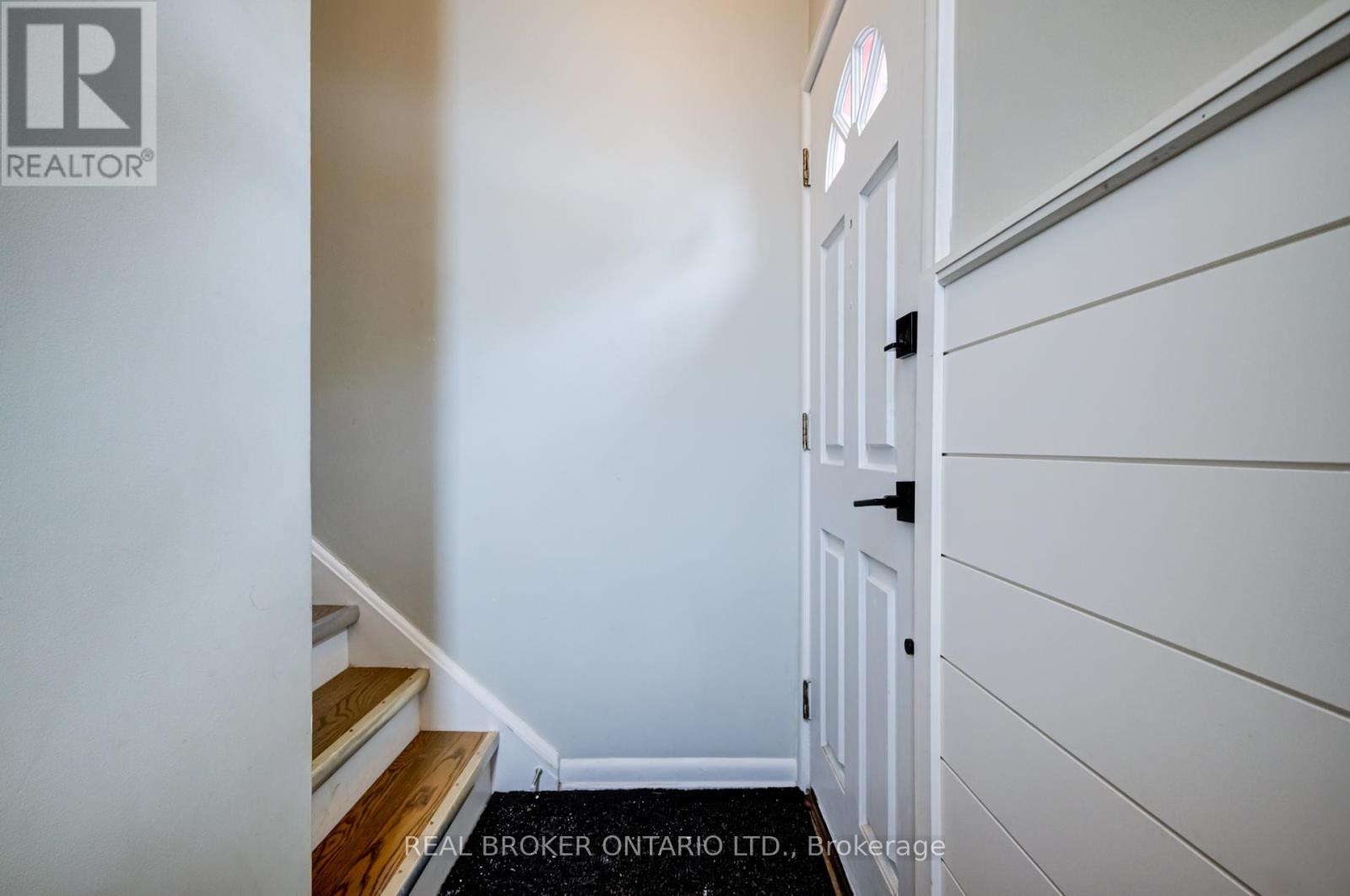 Lower - 186 Jeffrey Avenue, Halton Hills, Ontario  L7J 1V7 - Photo 2 - W12470938
