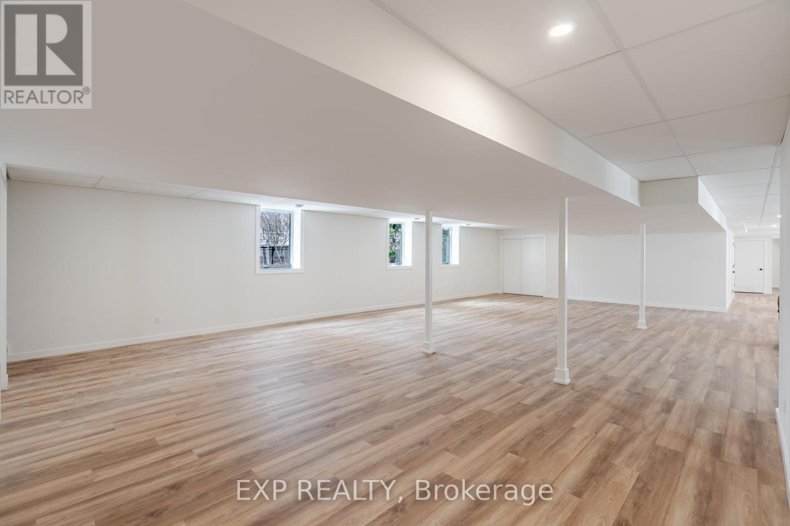 12a Viewmount Drive, Ottawa, Ontario  K2G 1R5 - Photo 47 - X12107769