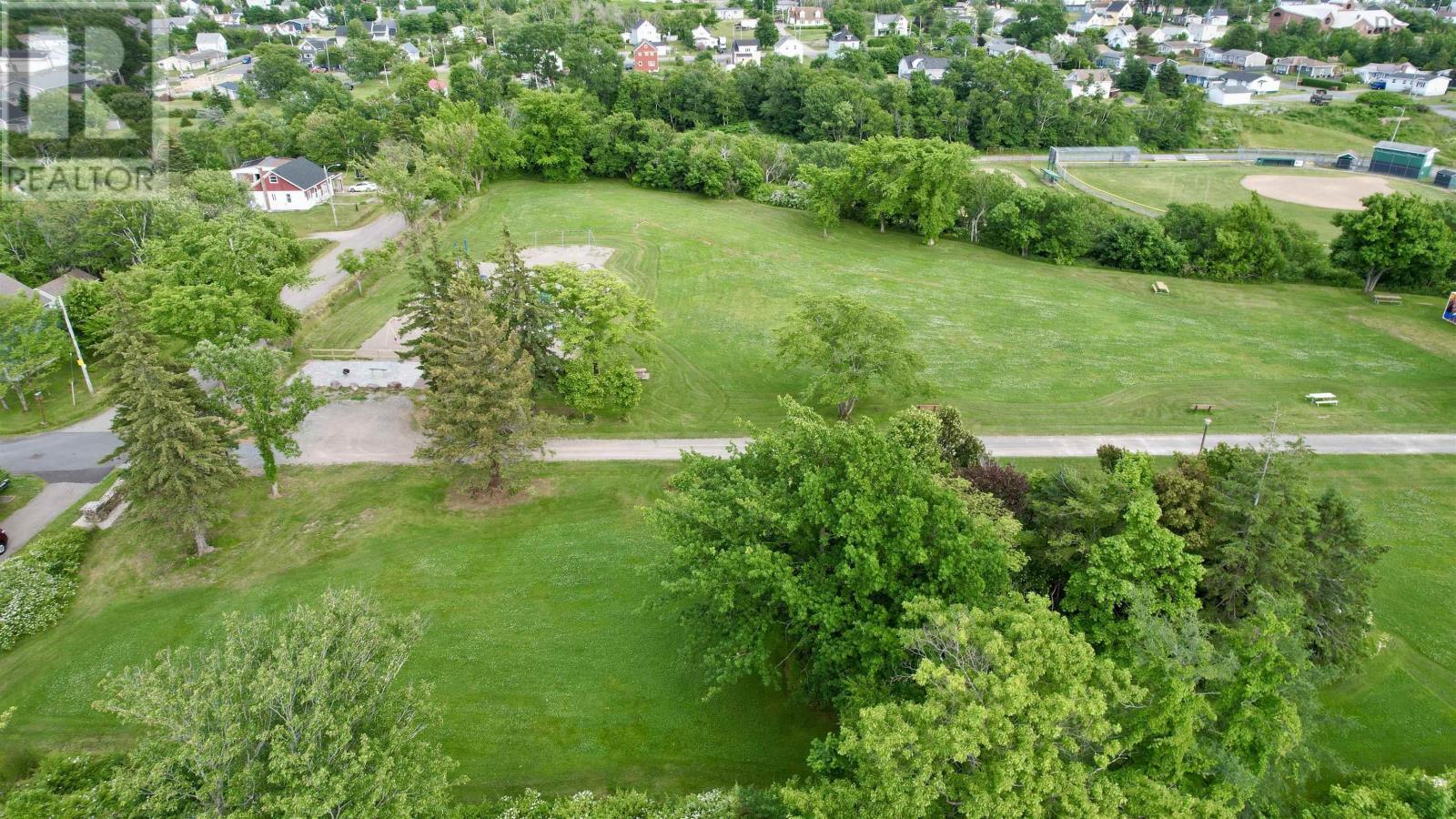 163 Upper Mclean Street, Glace Bay, Nova Scotia  B1A 2L4 - Photo 37 - 202519073