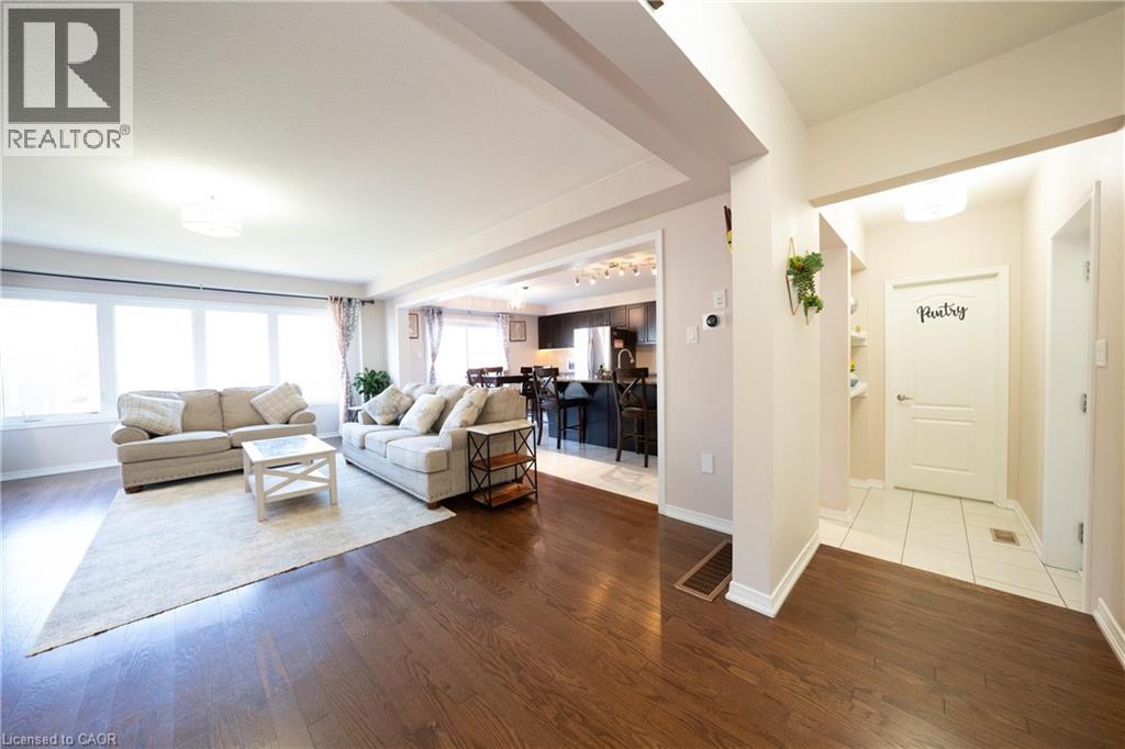 335 Falling Green Crescent, Kitchener, Ontario  N2R 0G4 - Photo 19 - 40779088