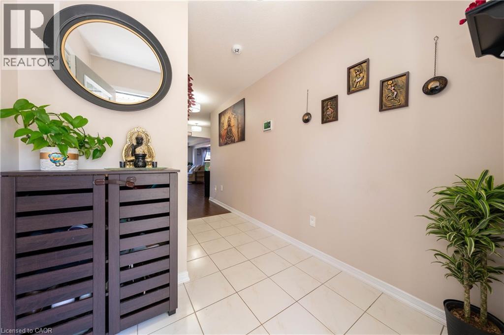 335 Falling Green Crescent, Kitchener, Ontario  N2R 0G4 - Photo 5 - 40779088