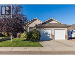 86 Sundance Road Sw Sw Southridge, Medicine Hat, Ca
