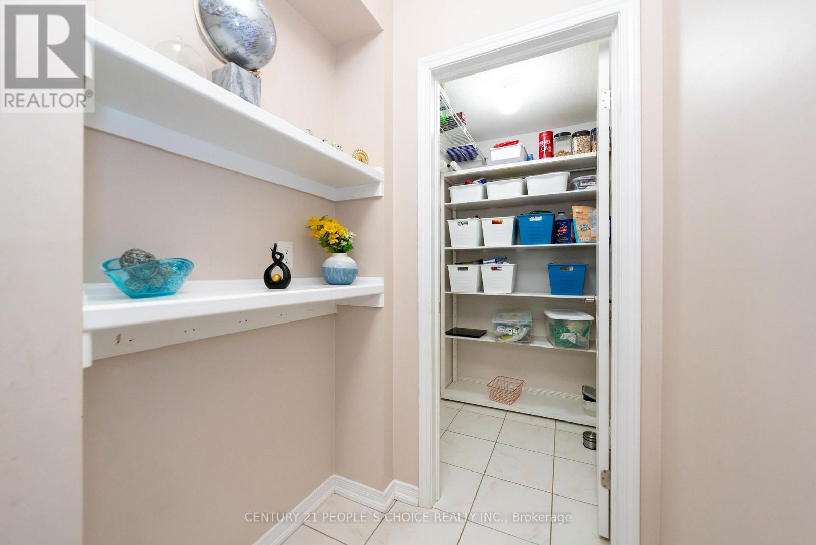 335 Falling Green Crescent, Kitchener, Ontario  N2R 0G4 - Photo 18 - X12467200