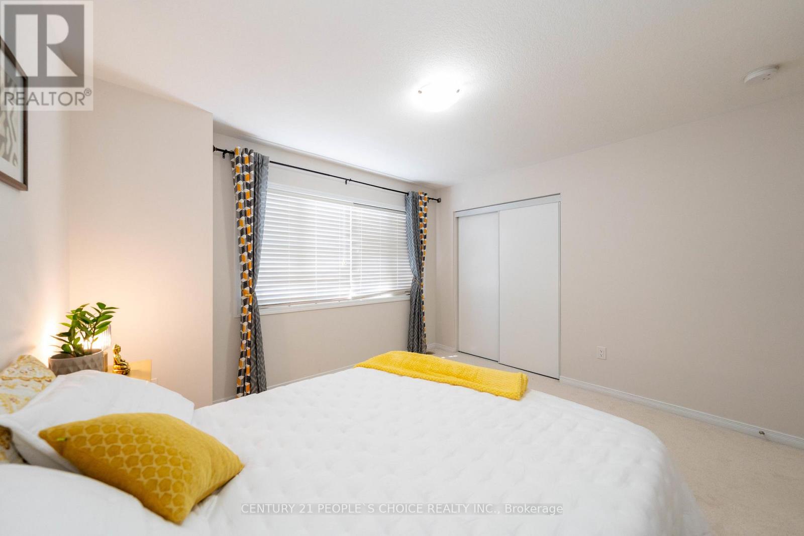 335 Falling Green Crescent, Kitchener, Ontario  N2R 0G4 - Photo 29 - X12467200