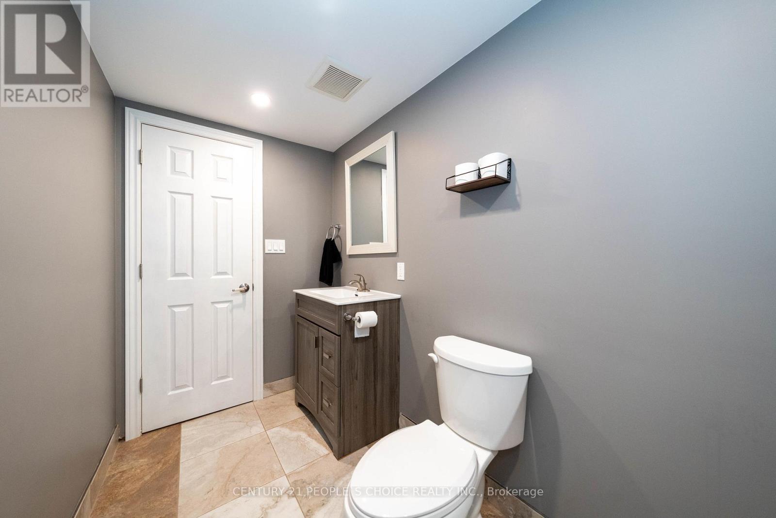 335 Falling Green Crescent, Kitchener, Ontario  N2R 0G4 - Photo 45 - X12467200