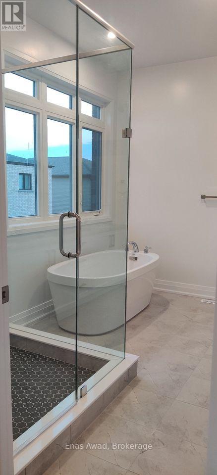 147 Franklin Trail, Barrie, Ontario  L9J 0J1 - Photo 7 - S12470941