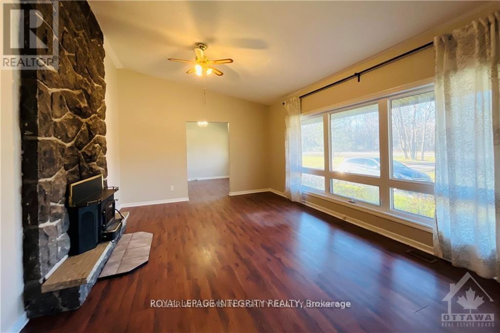 4700 Fallowfield Road, Ottawa, Ontario  K2J 4S4 - Photo 5 - X12461935