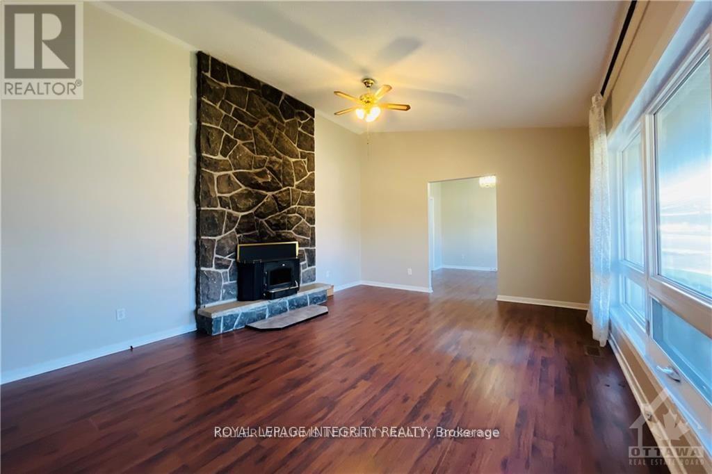 4700 Fallowfield Road, Ottawa, Ontario  K2J 4S4 - Photo 6 - X12461935
