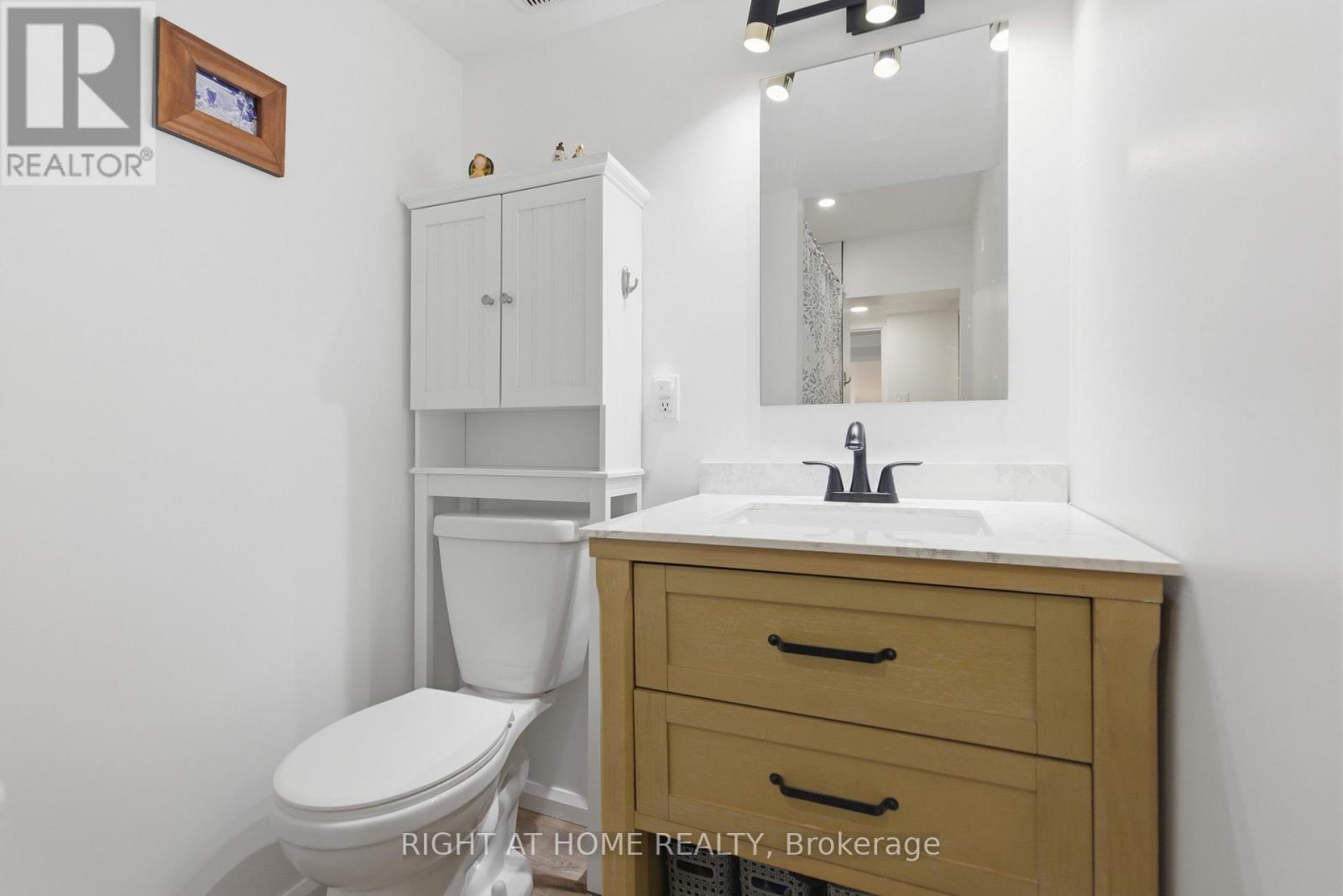 21 - 135 Springfield Road, Ottawa, Ontario  K1M 1C5 - Photo 13 - X12470953