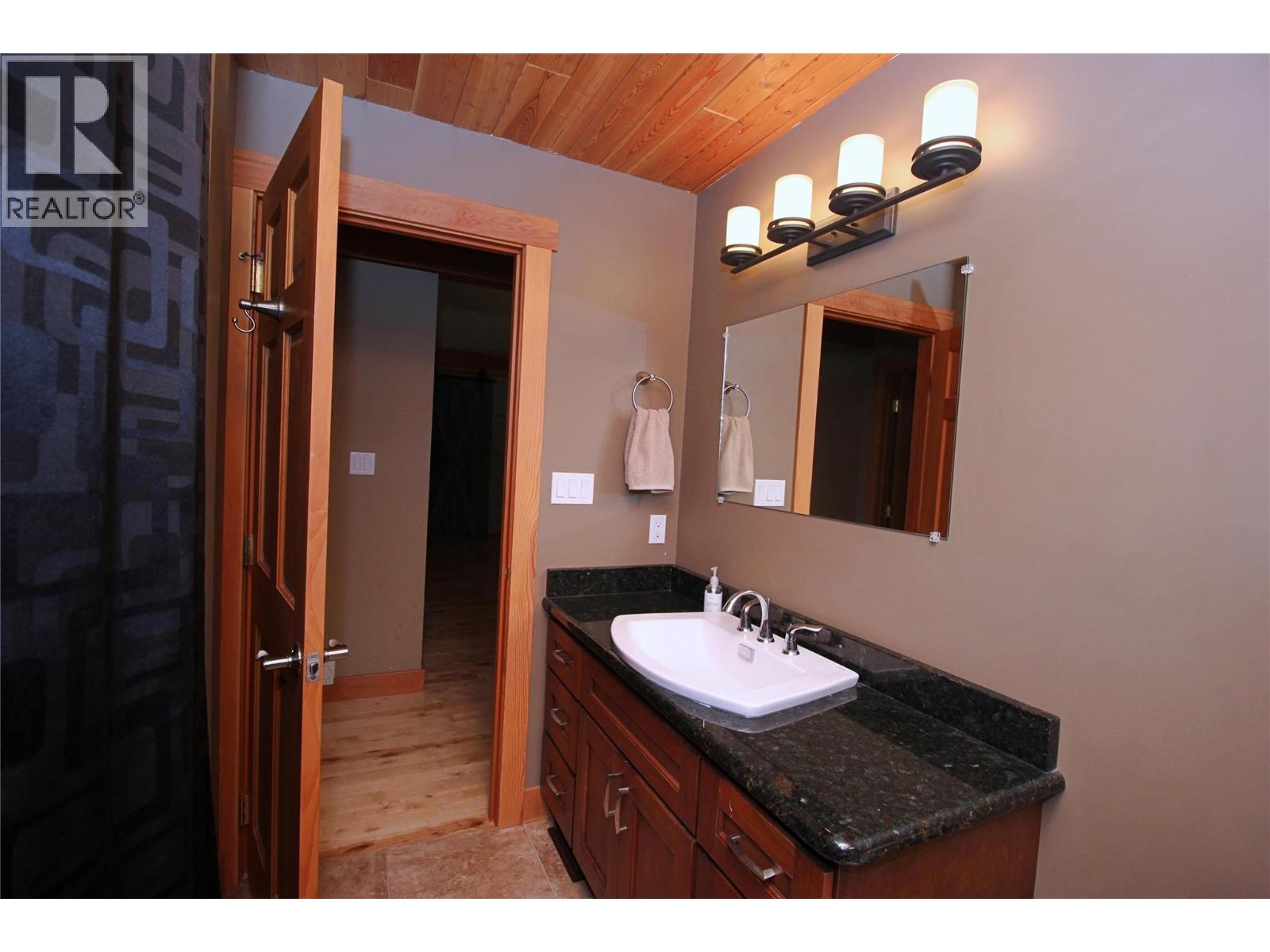 127 Grizzly Place, Castlegar, British Columbia  V1N 4T5 - Photo 44 - 10365985