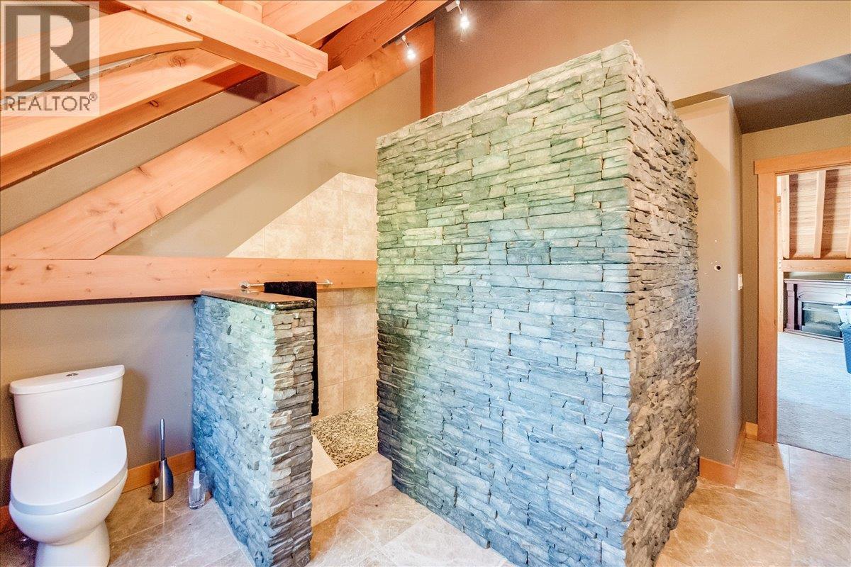 127 Grizzly Place, Castlegar, British Columbia  V1N 4T5 - Photo 35 - 10365985