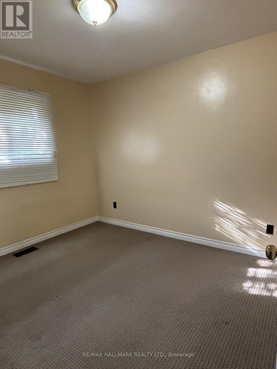 404 Glendale Avenue, Oshawa, Ontario  L1J 3H8 - Photo 6 - E12470947