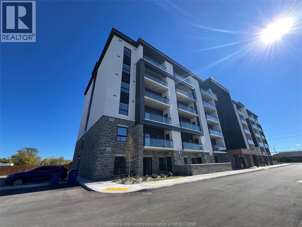 MLS# 25026514: 11646 TECUMSEH Road Unit# 309, Tecumseh, Canada