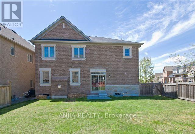 1137 Quick Street, Newmarket, Ontario  L3X 0A6 - Photo 8 - N12470951
