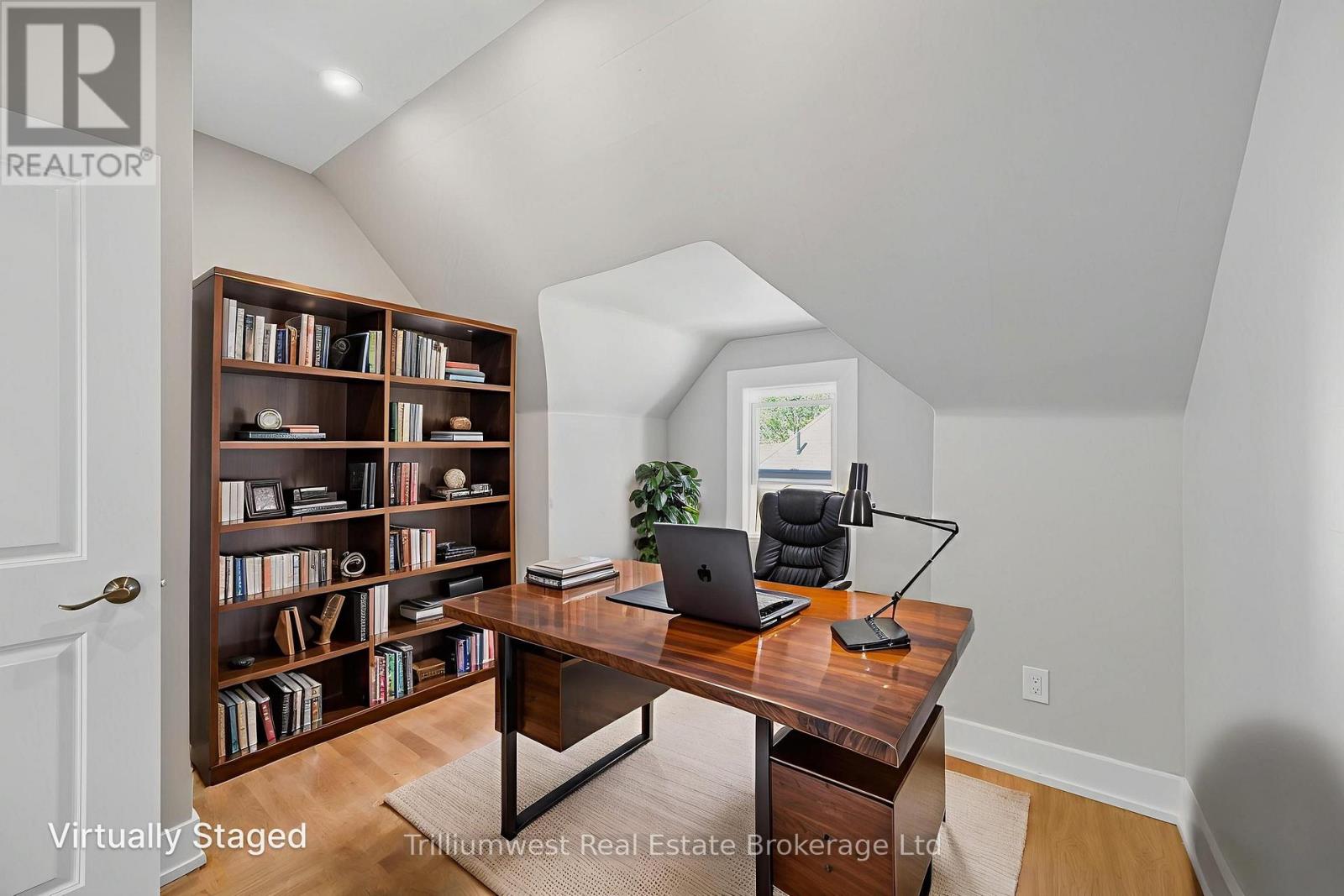 60 1/2 St Catharine Street, St. Thomas, Ontario  N5P 2W1 - Photo 28 - X12470961