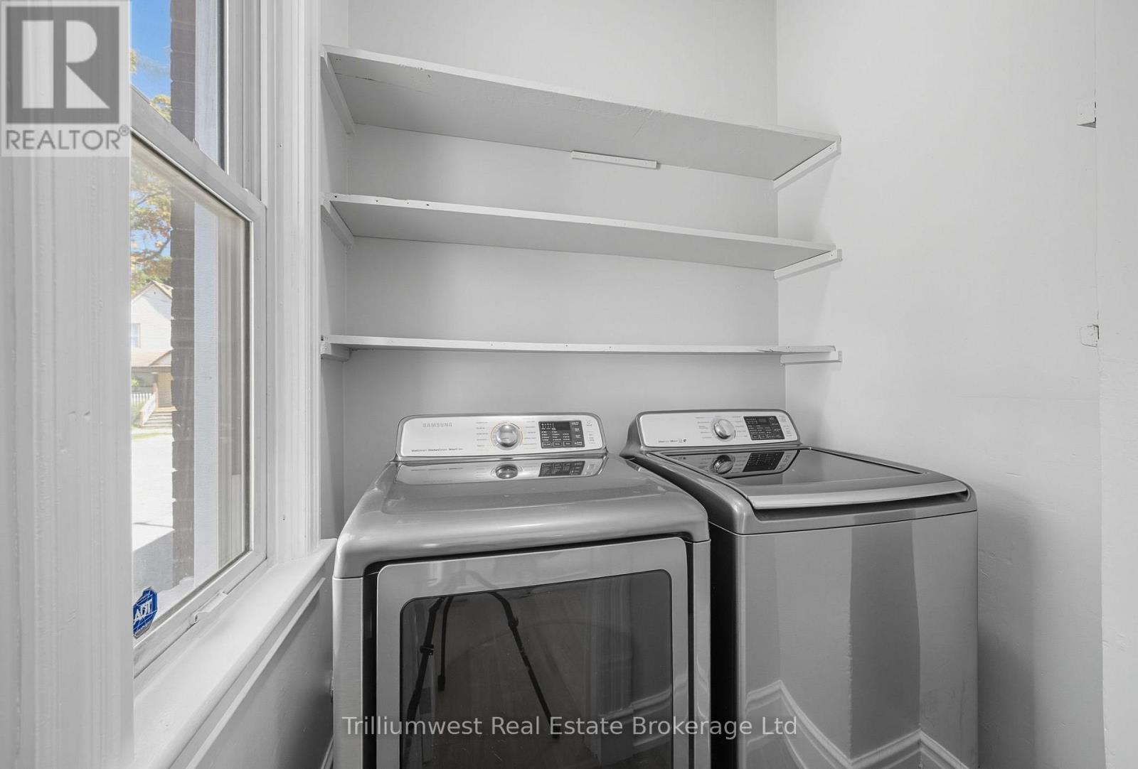 60 1/2 St Catharine Street, St. Thomas, Ontario  N5P 2W1 - Photo 39 - X12470961