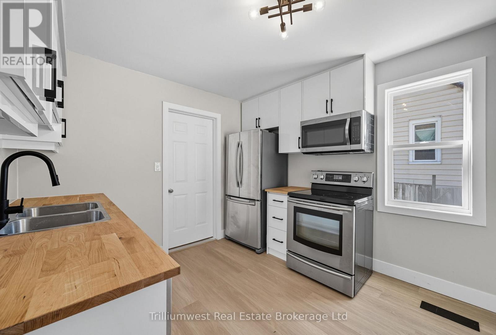 60 1/2 St Catharine Street, St. Thomas, Ontario  N5P 2W1 - Photo 40 - X12470961