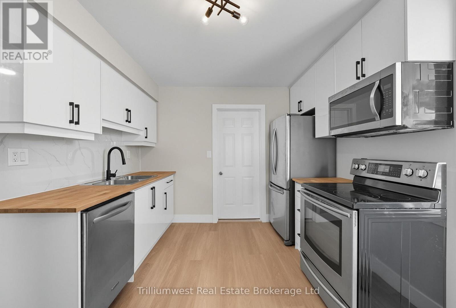 60 1/2 St Catharine Street, St. Thomas, Ontario  N5P 2W1 - Photo 41 - X12470961