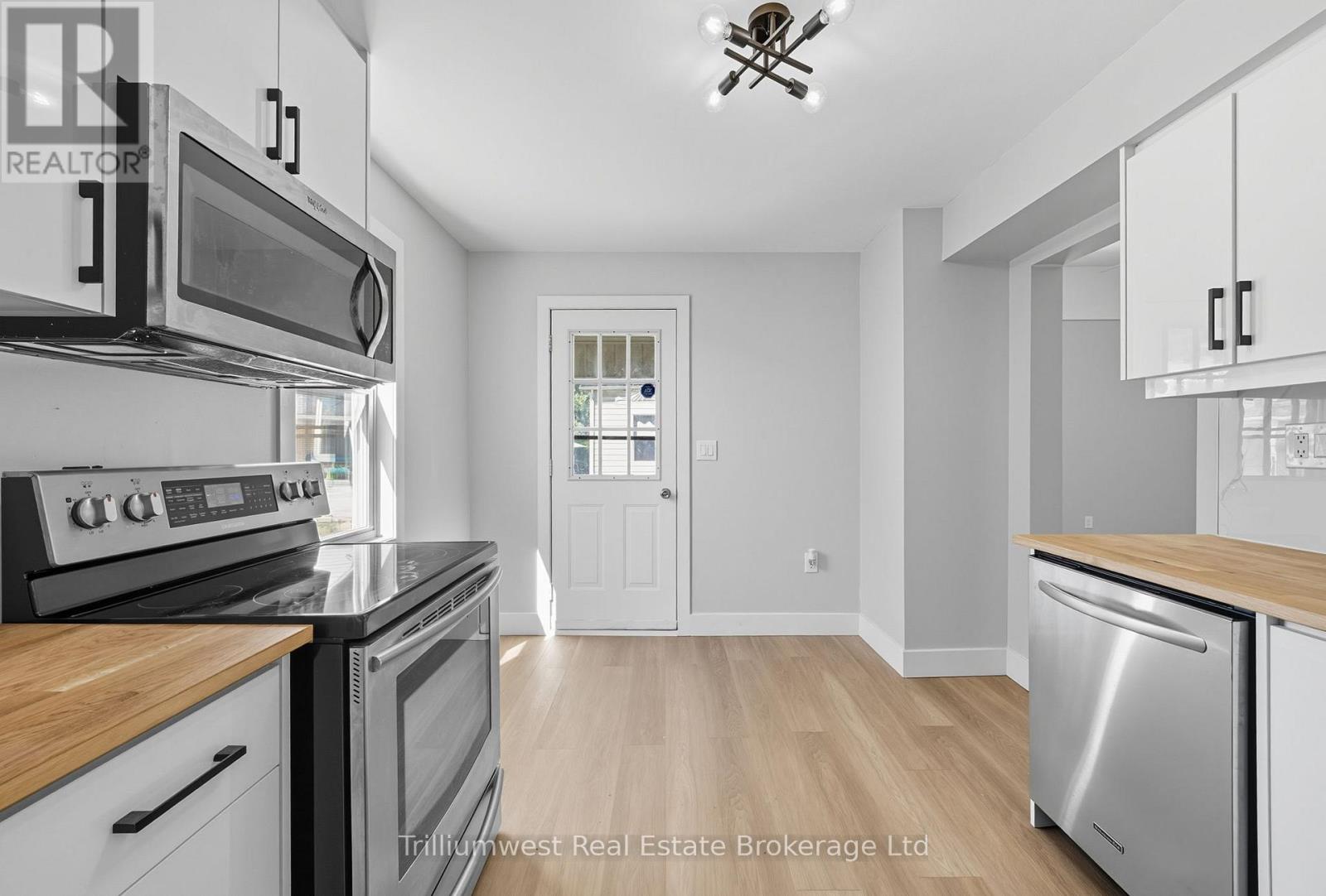 60 1/2 St Catharine Street, St. Thomas, Ontario  N5P 2W1 - Photo 42 - X12470961