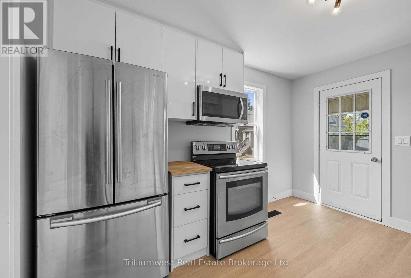 60 1/2 St Catharine Street, St. Thomas, Ontario  N5P 2W1 - Photo 43 - X12470961