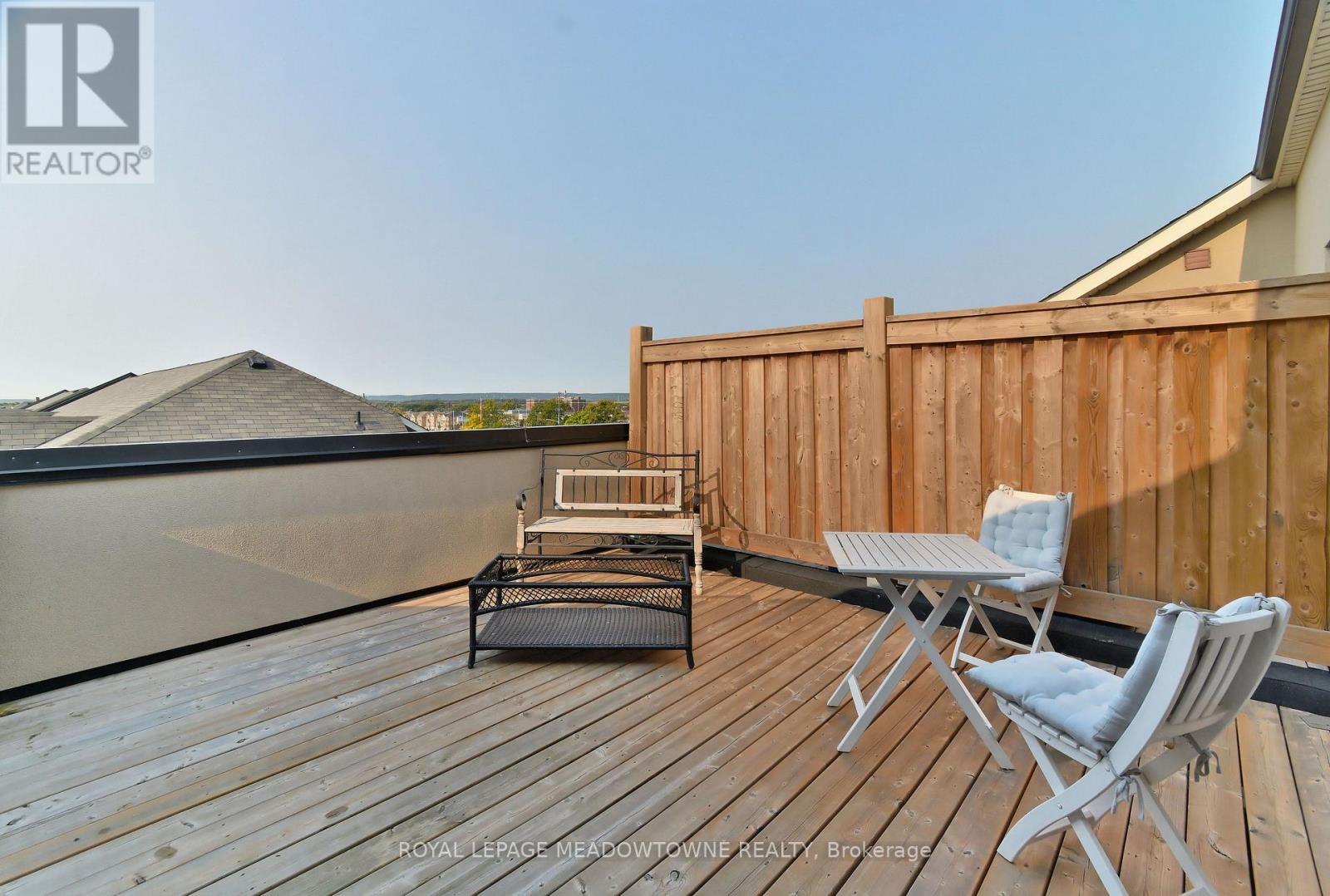 1704 - 2420 Baronwood Drive, Oakville, Ontario  L6M 0J7 - Photo 19 - W12470957