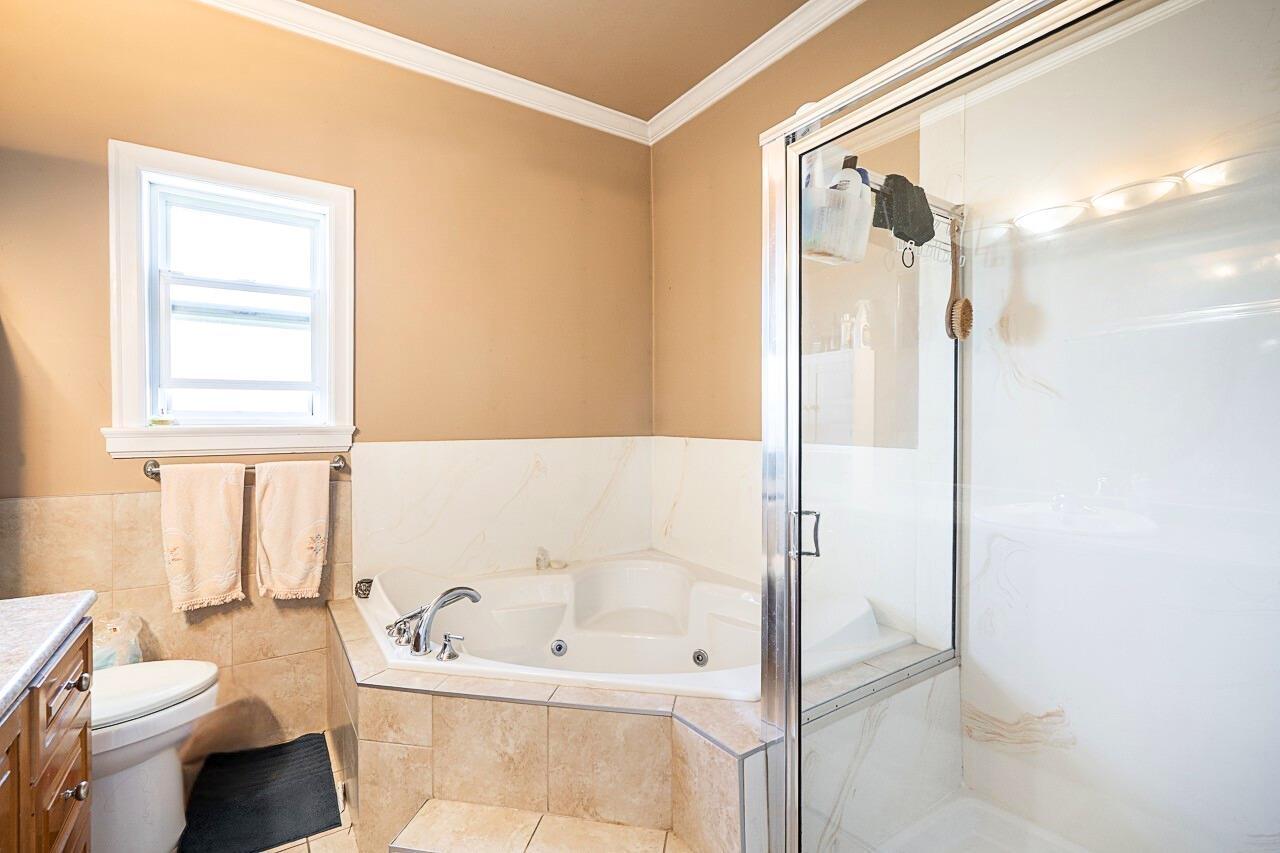 12967 106a Avenue, Surrey, British Columbia  V3T 2E3 - Photo 19 - R3035759