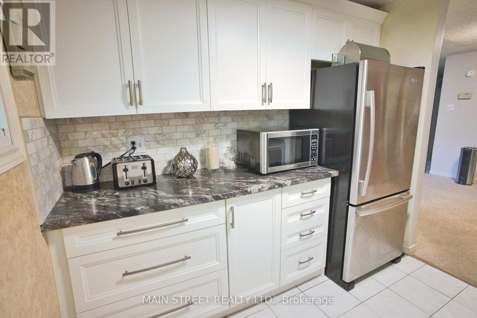 13 Quail Crescent, Barrie, Ontario  L4N 6X1 - Photo 5 - S12470963