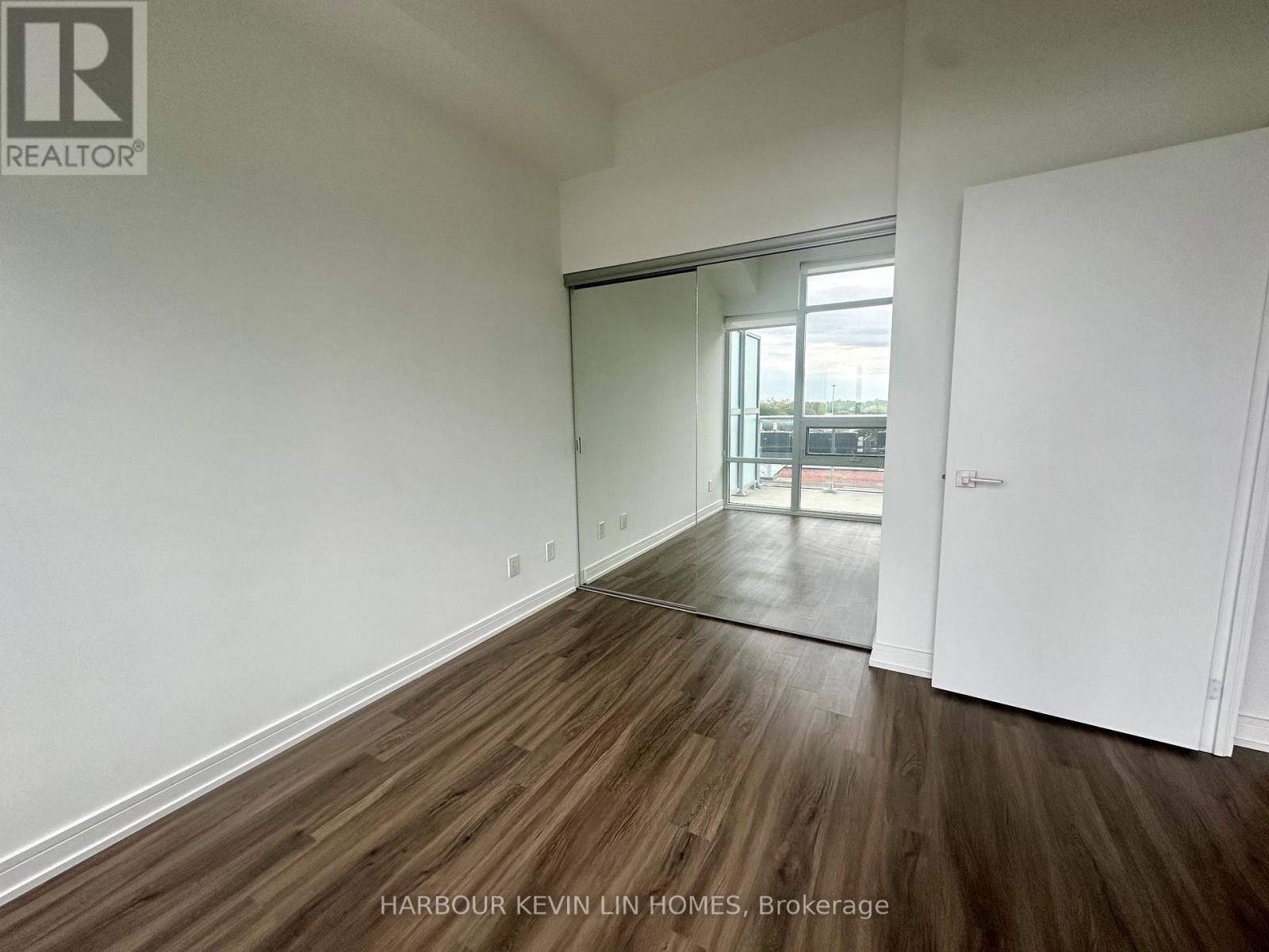 730 - 621 Sheppard Avenue E, Toronto, Ontario  M2K 1B5 - Photo 8 - C12470971