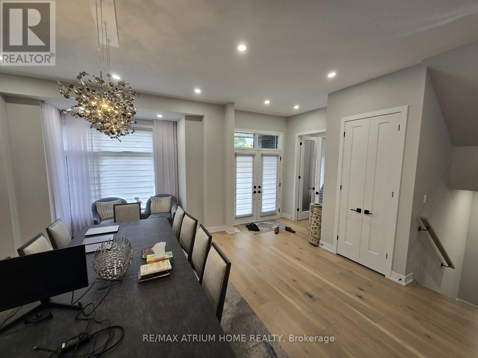 5 Norbury Crescent, Toronto, Ontario  M1P 0G3 - Photo 12 - E12470973