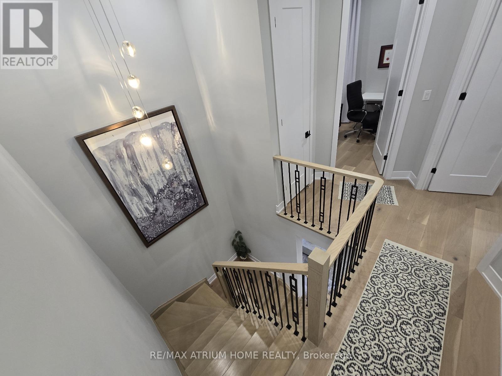 5 Norbury Crescent, Toronto, Ontario  M1P 0G3 - Photo 34 - E12470973
