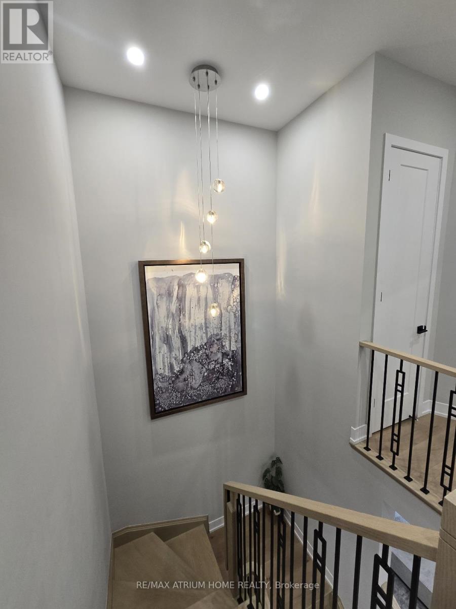 5 Norbury Crescent, Toronto, Ontario  M1P 0G3 - Photo 35 - E12470973