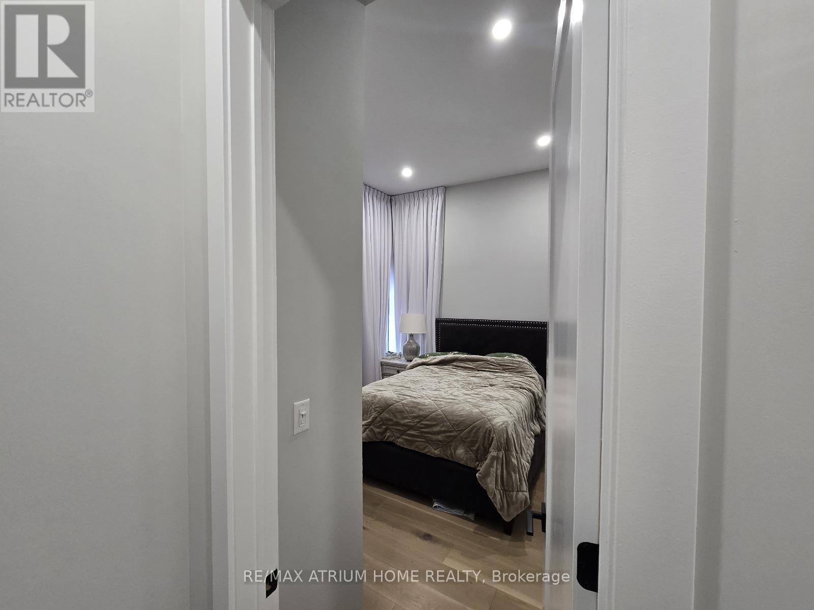 5 Norbury Crescent, Toronto, Ontario  M1P 0G3 - Photo 37 - E12470973