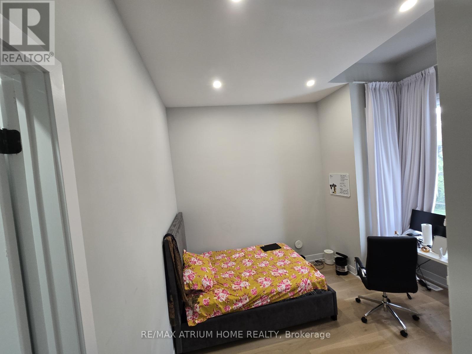 5 Norbury Crescent, Toronto, Ontario  M1P 0G3 - Photo 49 - E12470973