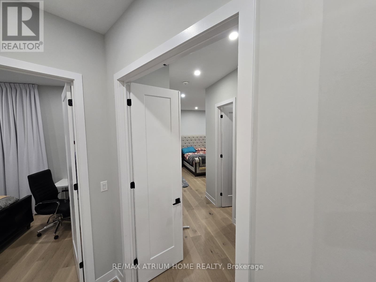5 Norbury Crescent, Toronto, Ontario  M1P 0G3 - Photo 50 - E12470973