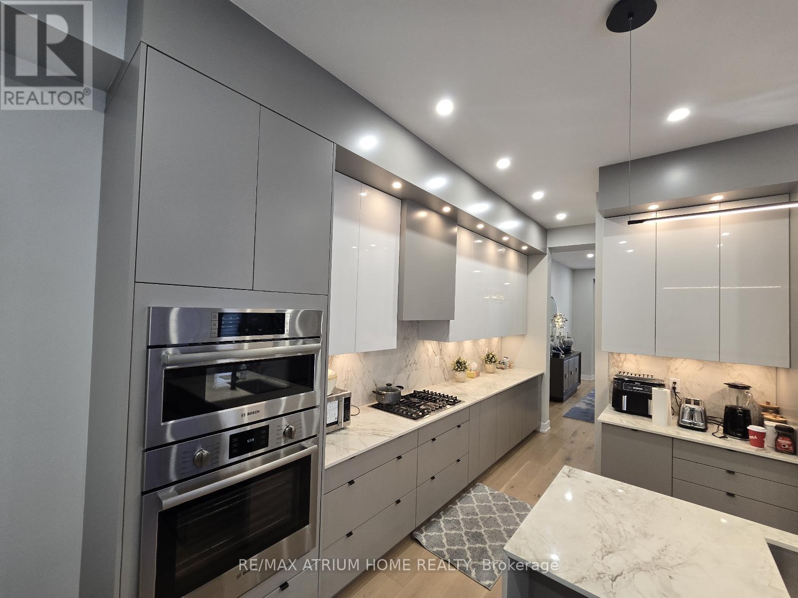 5 Norbury Crescent, Toronto, Ontario  M1P 0G3 - Photo 6 - E12470973