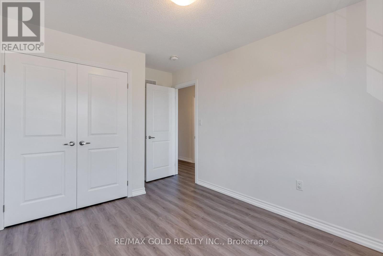 2150 Speare Court, Innisfil, Ontario  L9S 0M9 - Photo 18 - N12459166