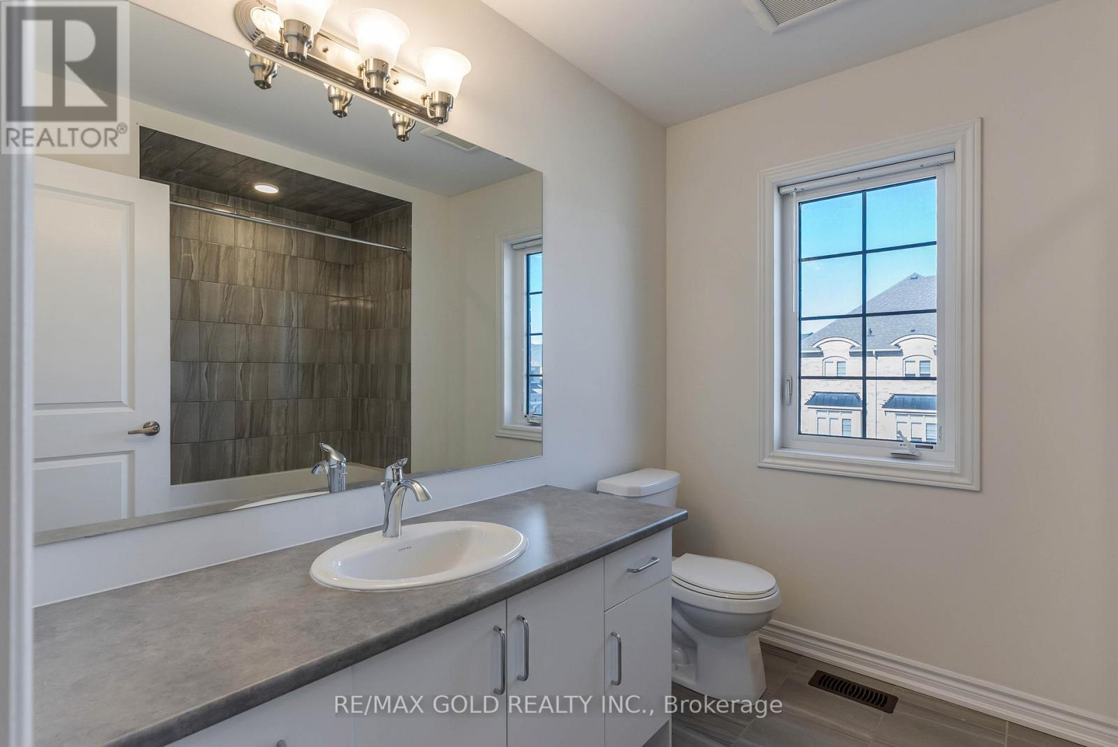 2150 Speare Court, Innisfil, Ontario  L9S 0M9 - Photo 21 - N12459166