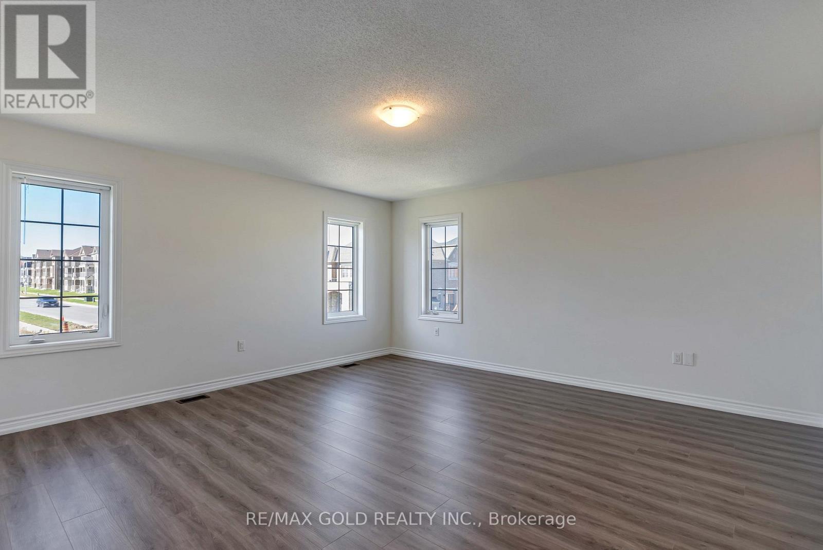 2150 Speare Court, Innisfil, Ontario  L9S 0M9 - Photo 25 - N12459166