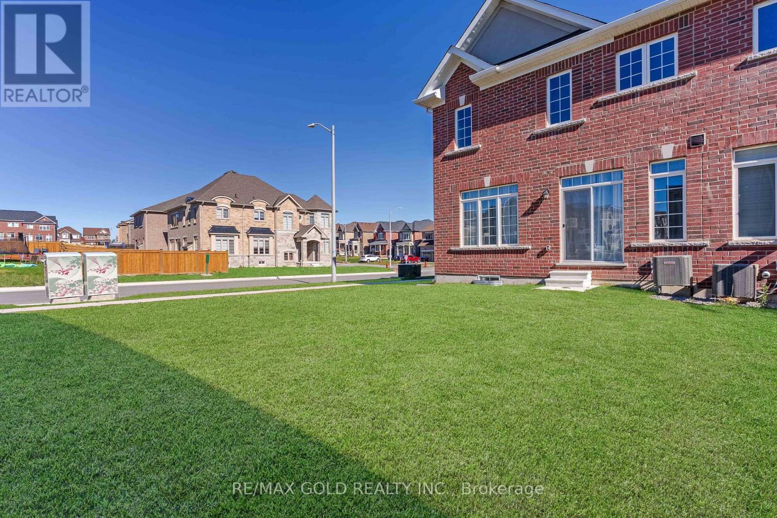 2150 Speare Court, Innisfil, Ontario  L9S 0M9 - Photo 32 - N12459166